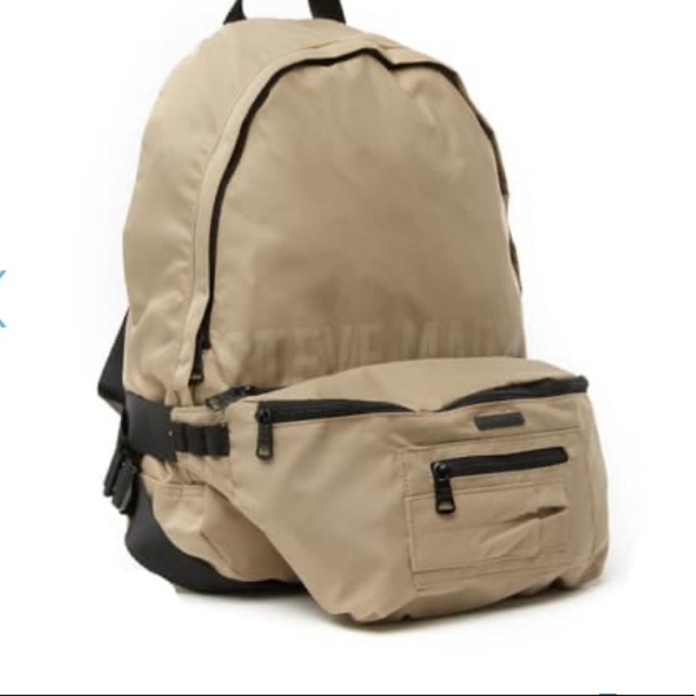 Steve Madden Nylon backpack w/removable Fanny Pack